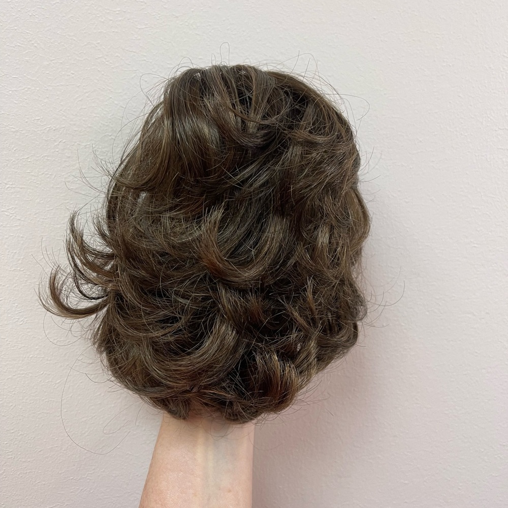 Toni Brattin Toni Pony Curls Ponytail Medium Brown NWOT